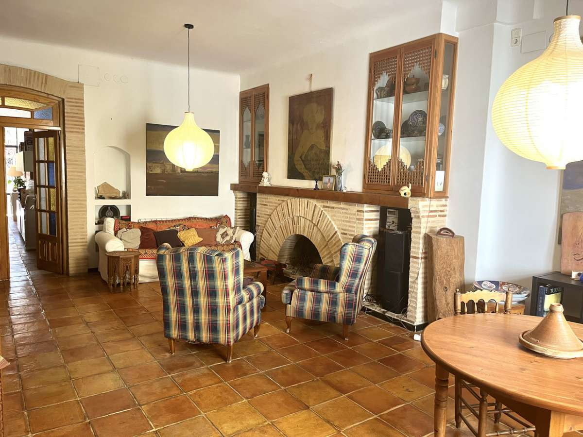 Se vende Villa - Chalet de 5 dormitorios en Costa Blanca, Alicante, España