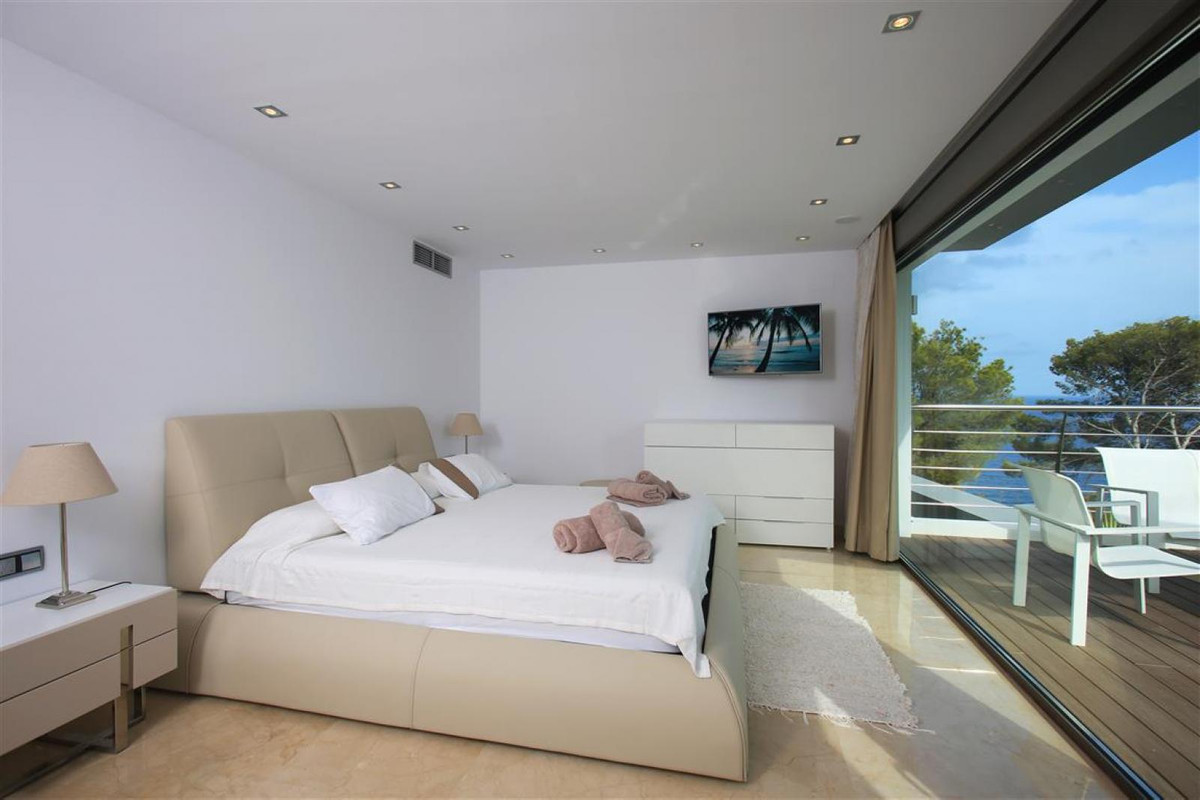 6 Bed Townhouse for sale in Altea Costa Blanca, Alicante, Spain
