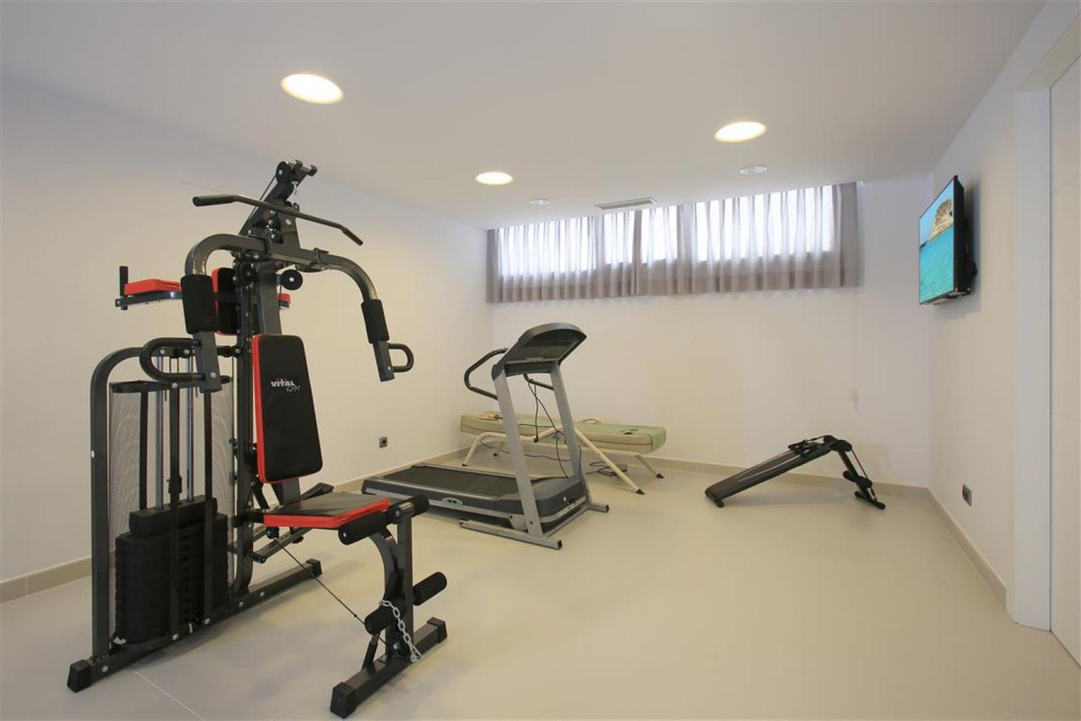 6 Bed Townhouse for sale in Altea Costa Blanca, Alicante, Spain