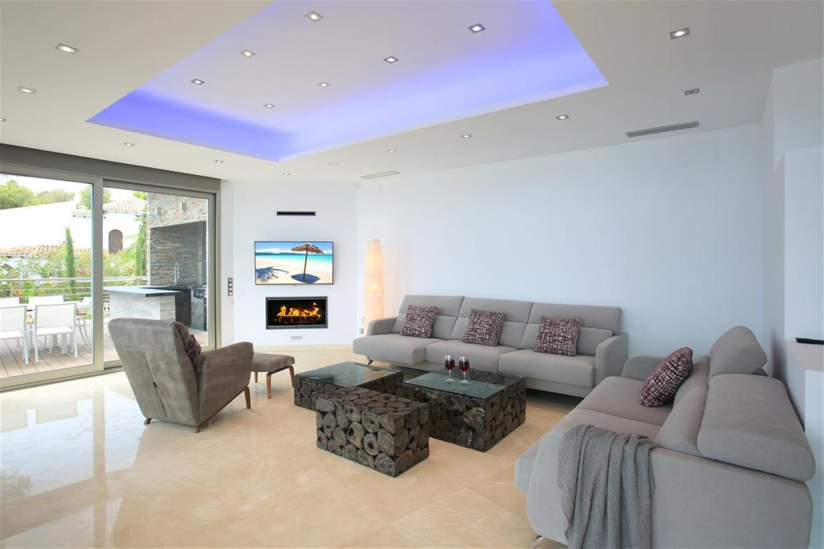 6 Bed Townhouse for sale in Altea Costa Blanca, Alicante, Spain
