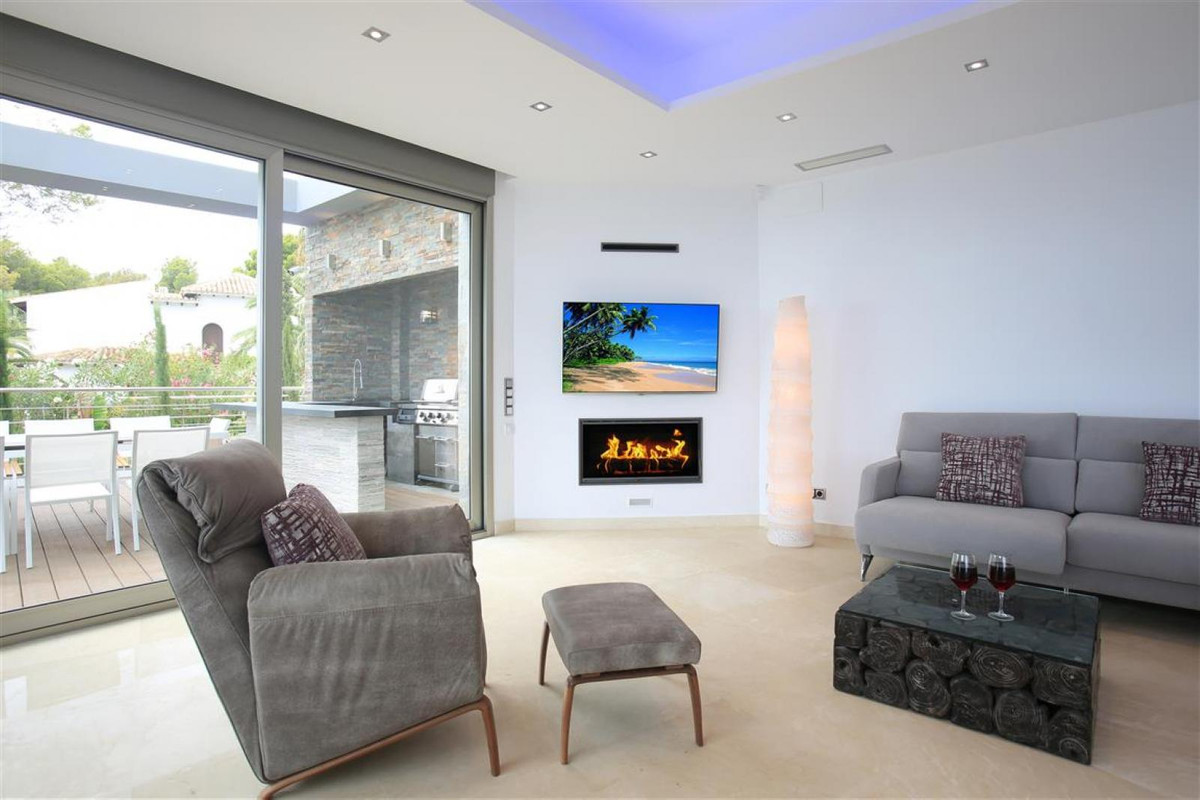 6 Bed Townhouse for sale in Altea Costa Blanca, Alicante, Spain