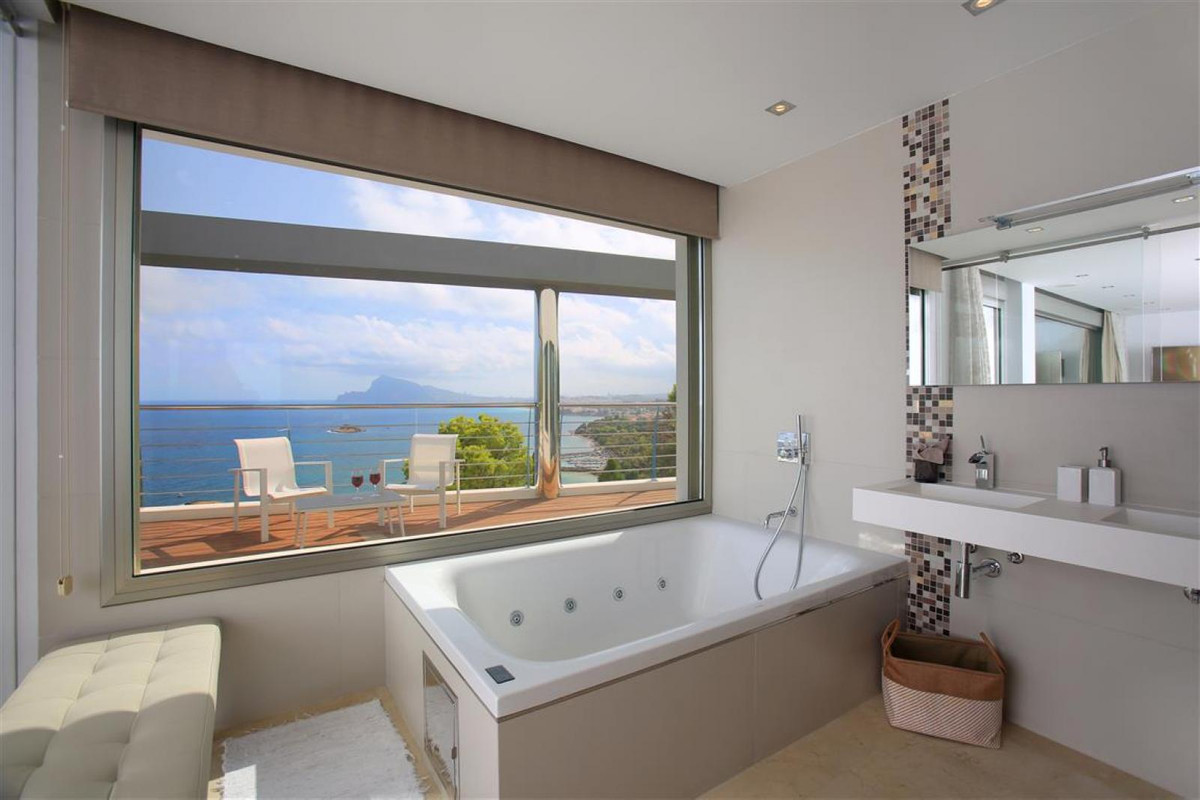 6 Bed Townhouse for sale in Altea Costa Blanca, Alicante, Spain