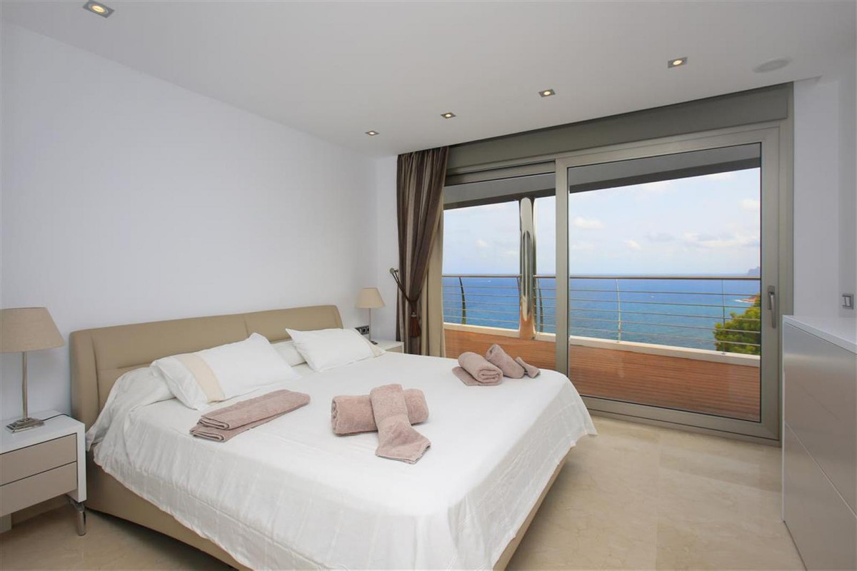 6 Bed Townhouse for sale in Altea Costa Blanca, Alicante, Spain