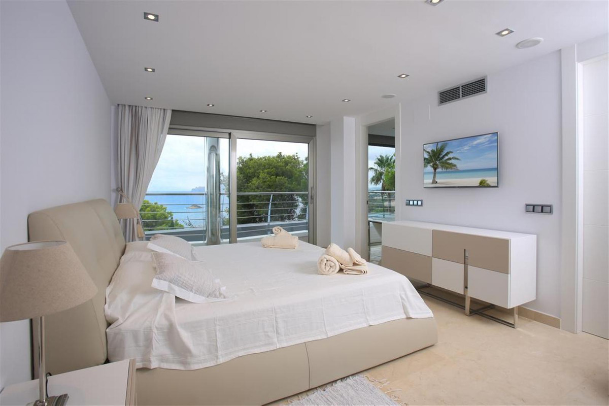 6 Bed Townhouse for sale in Altea Costa Blanca, Alicante, Spain