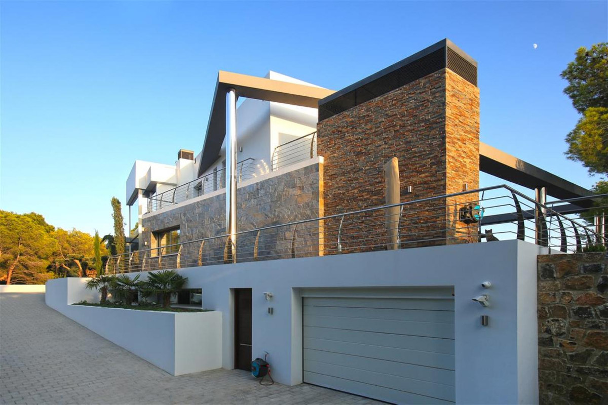 6 Bed Townhouse for sale in Altea Costa Blanca, Alicante, Spain