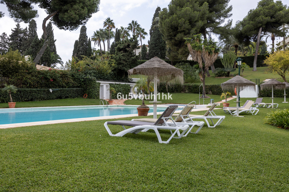 3 Bed Apartment for sale in Los Monteros Costa Del Sol, Málaga, Spain