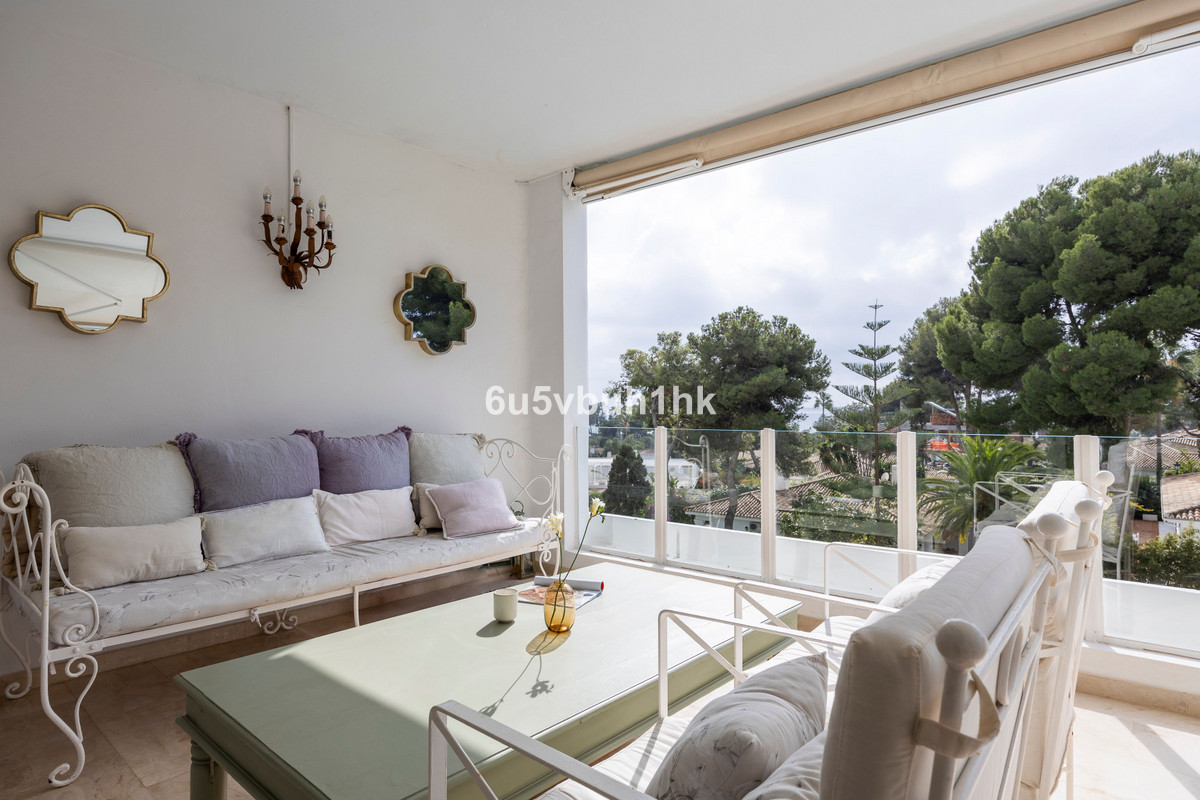 3 Bed Apartment for sale in Los Monteros Costa Del Sol, Málaga, Spain