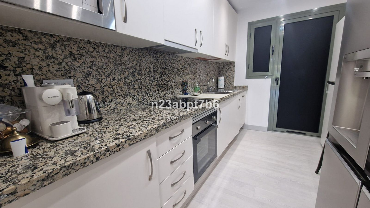 Se vende Apartamento Planta Baja de 2 dormitorios en Costa Del Sol, Málaga, España