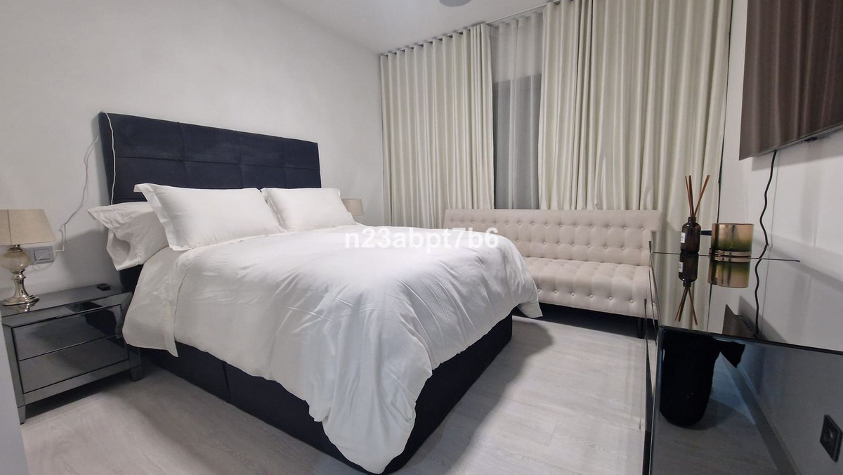 Se vende Apartamento Planta Baja de 2 dormitorios en Costa Del Sol, Málaga, España