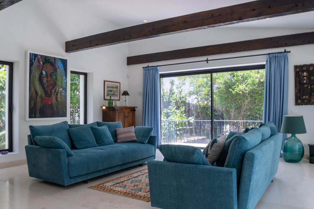 7 Bed Townhouse for sale in Guadalmina Baja Costa Del Sol, Málaga, Spain
