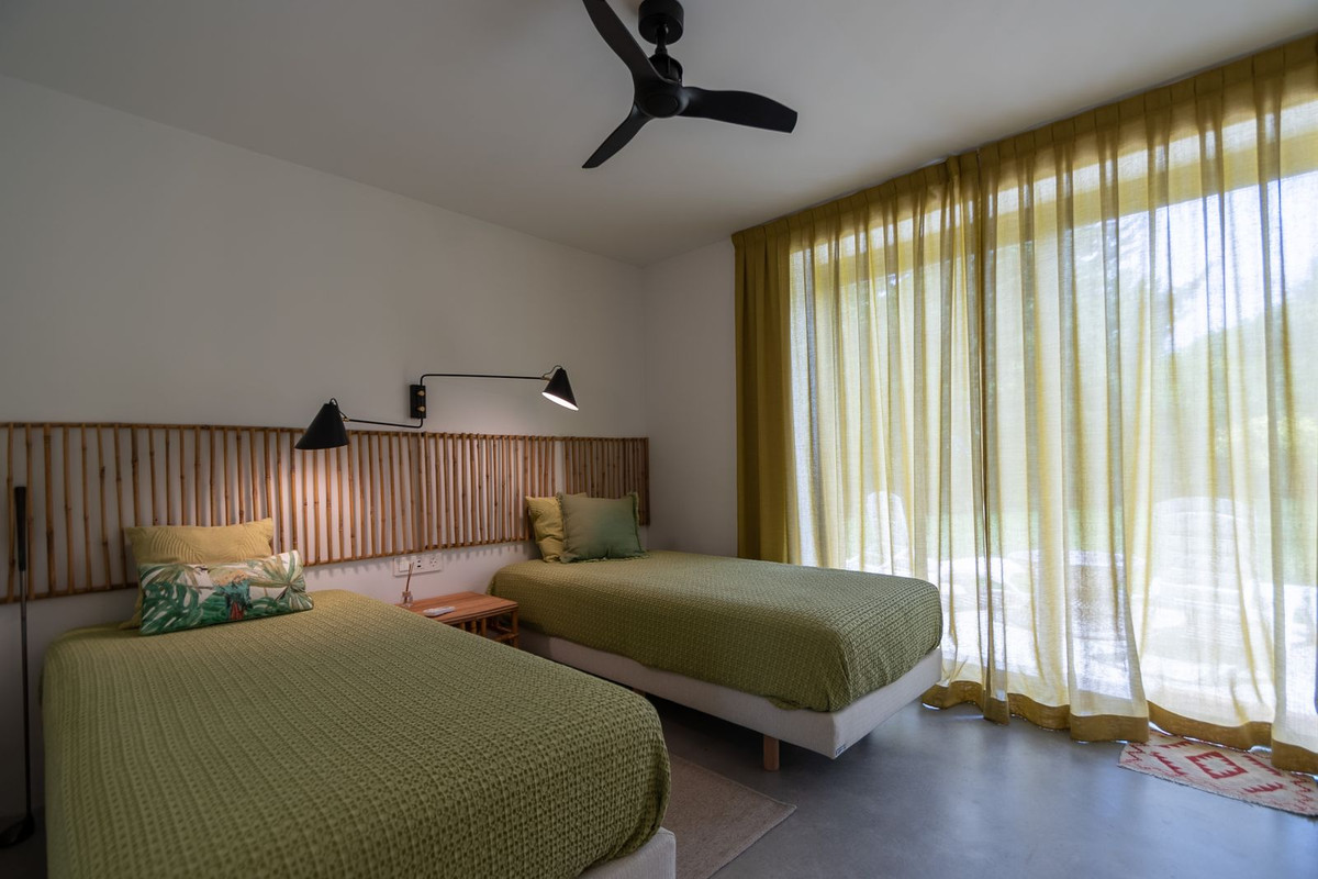 7 Bed Townhouse for sale in Guadalmina Baja Costa Del Sol, Málaga, Spain