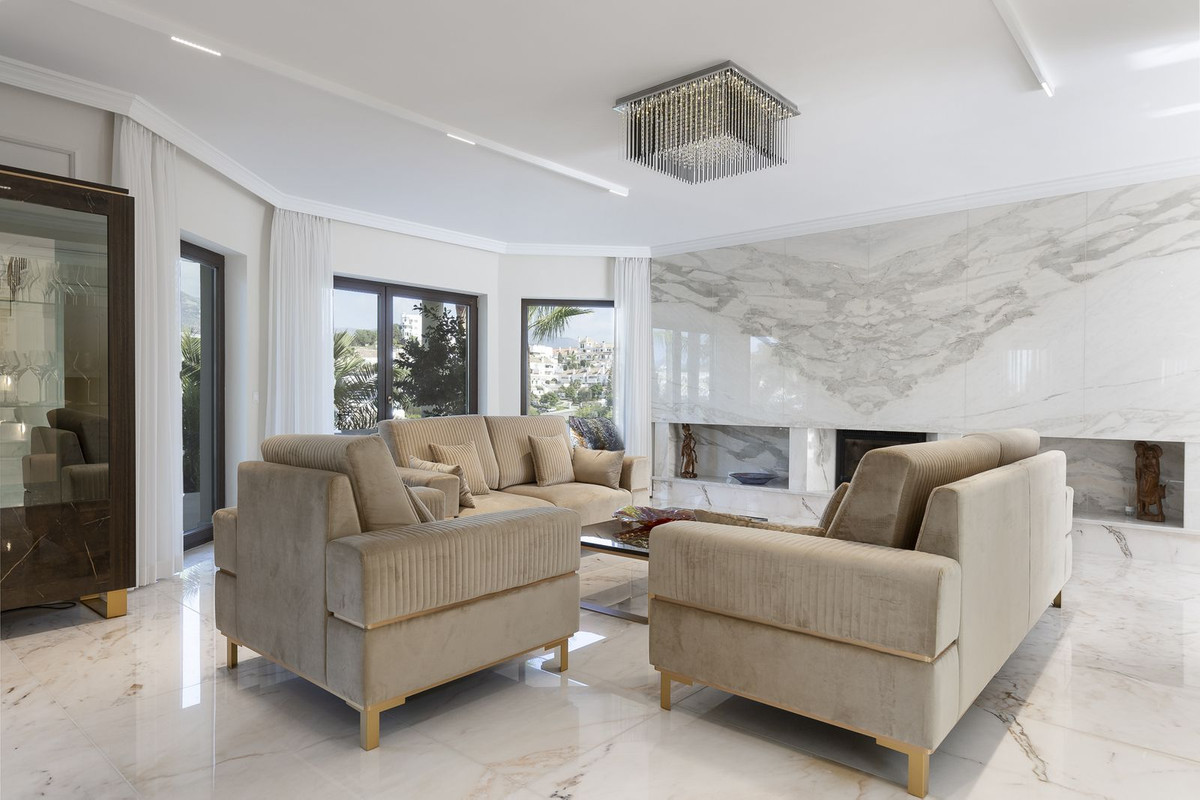6 Bed Townhouse for sale in Mijas Golf Costa Del Sol, Málaga, Spain