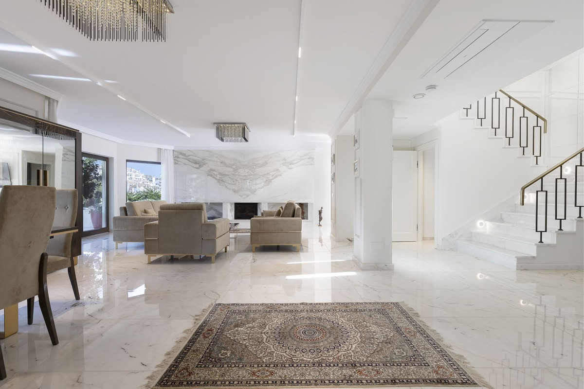 6 Bed Townhouse for sale in Mijas Golf Costa Del Sol, Málaga, Spain