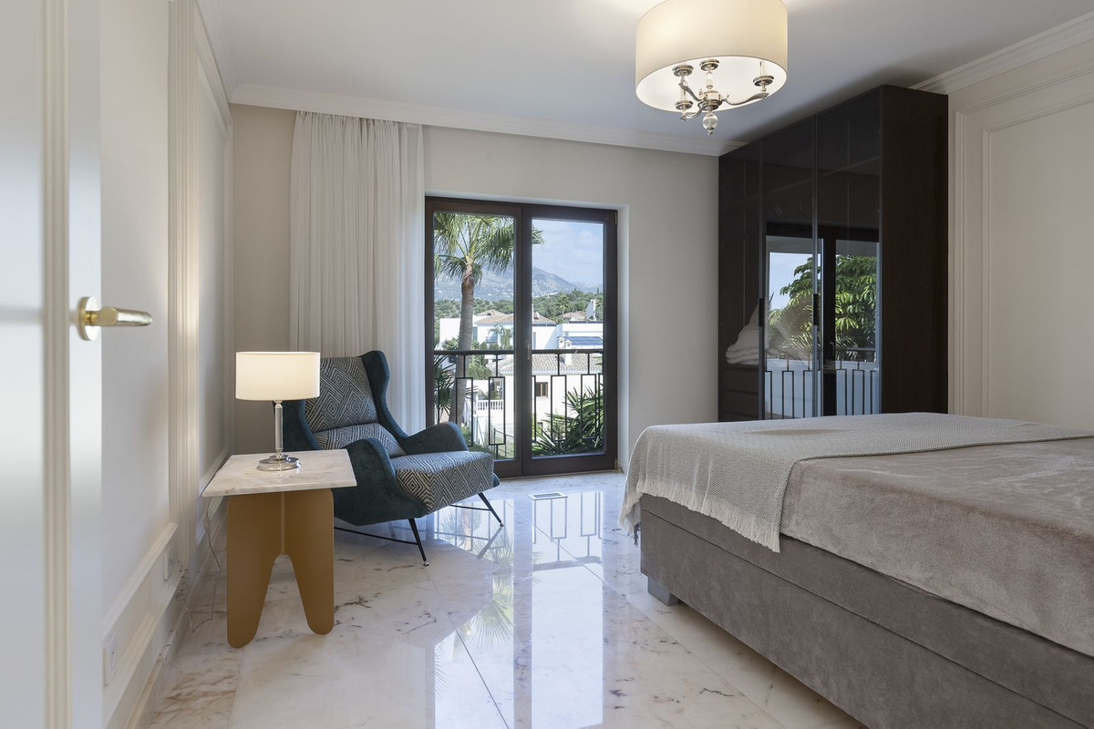 6 Bed Townhouse for sale in Mijas Golf Costa Del Sol, Málaga, Spain