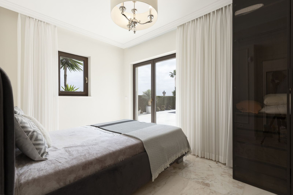 6 Bed Townhouse for sale in Mijas Golf Costa Del Sol, Málaga, Spain
