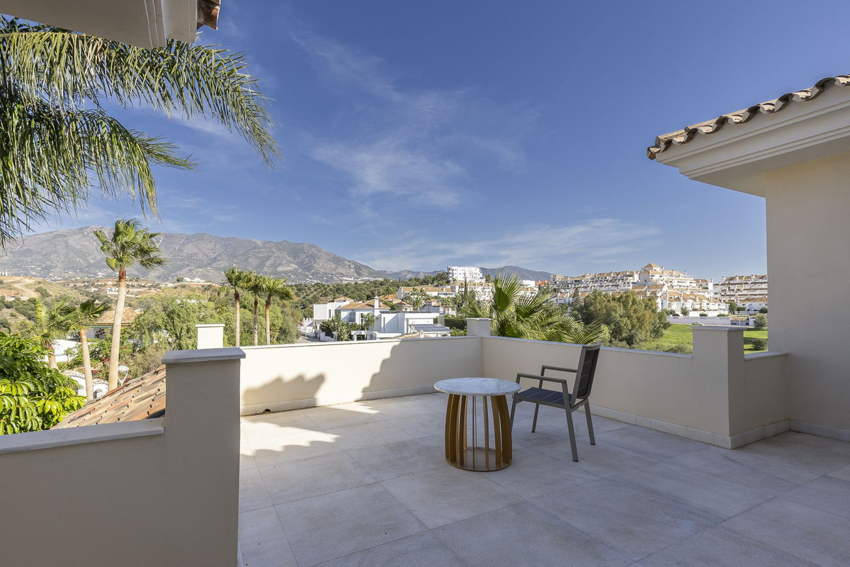6 Bed Townhouse for sale in Mijas Golf Costa Del Sol, Málaga, Spain