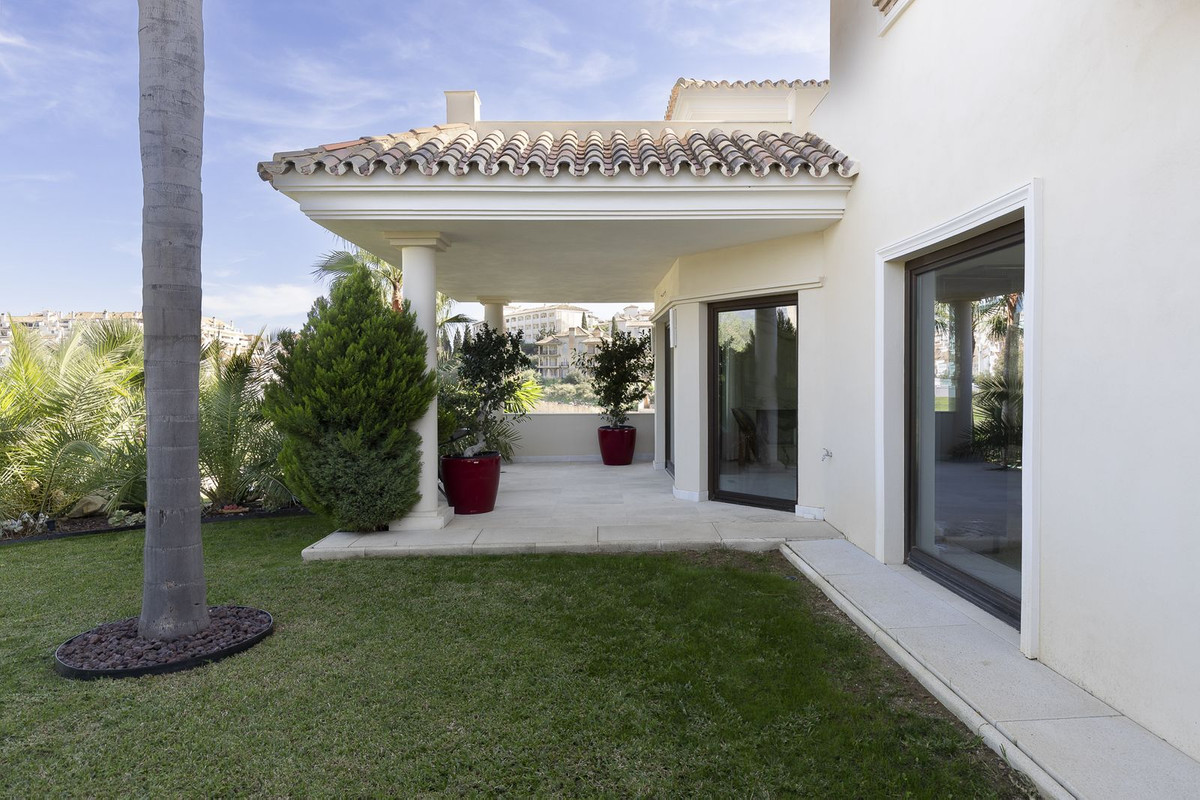 6 Bed Townhouse for sale in Mijas Golf Costa Del Sol, Málaga, Spain