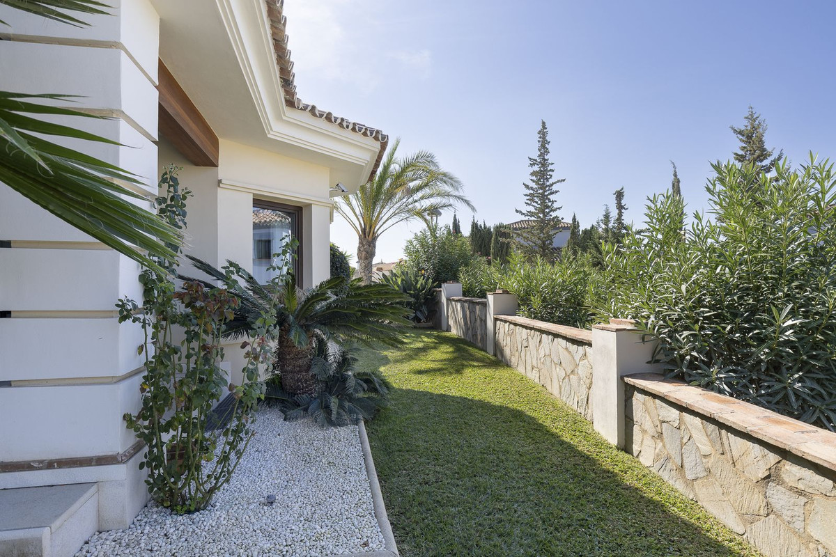 6 Bed Townhouse for sale in Mijas Golf Costa Del Sol, Málaga, Spain