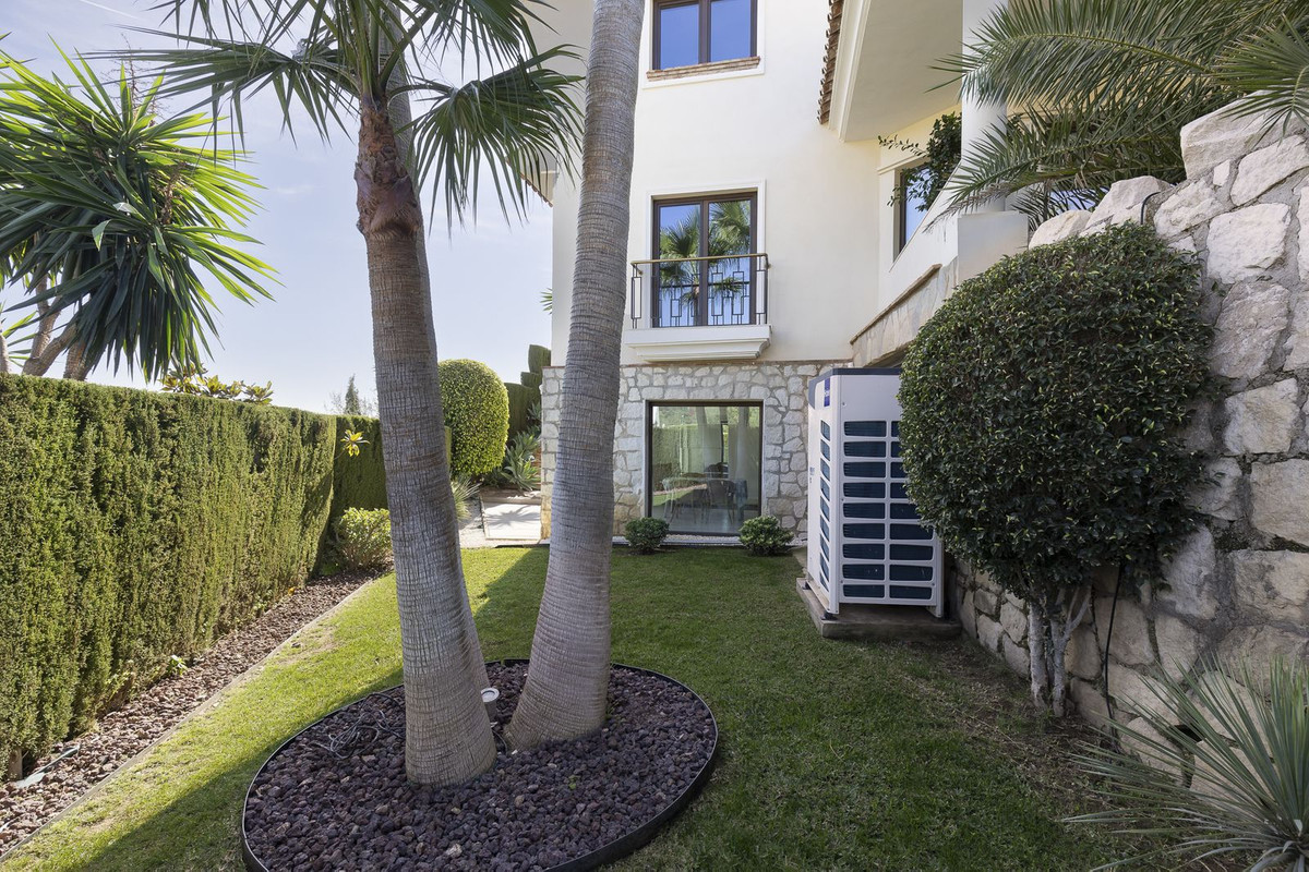 6 Bed Townhouse for sale in Mijas Golf Costa Del Sol, Málaga, Spain