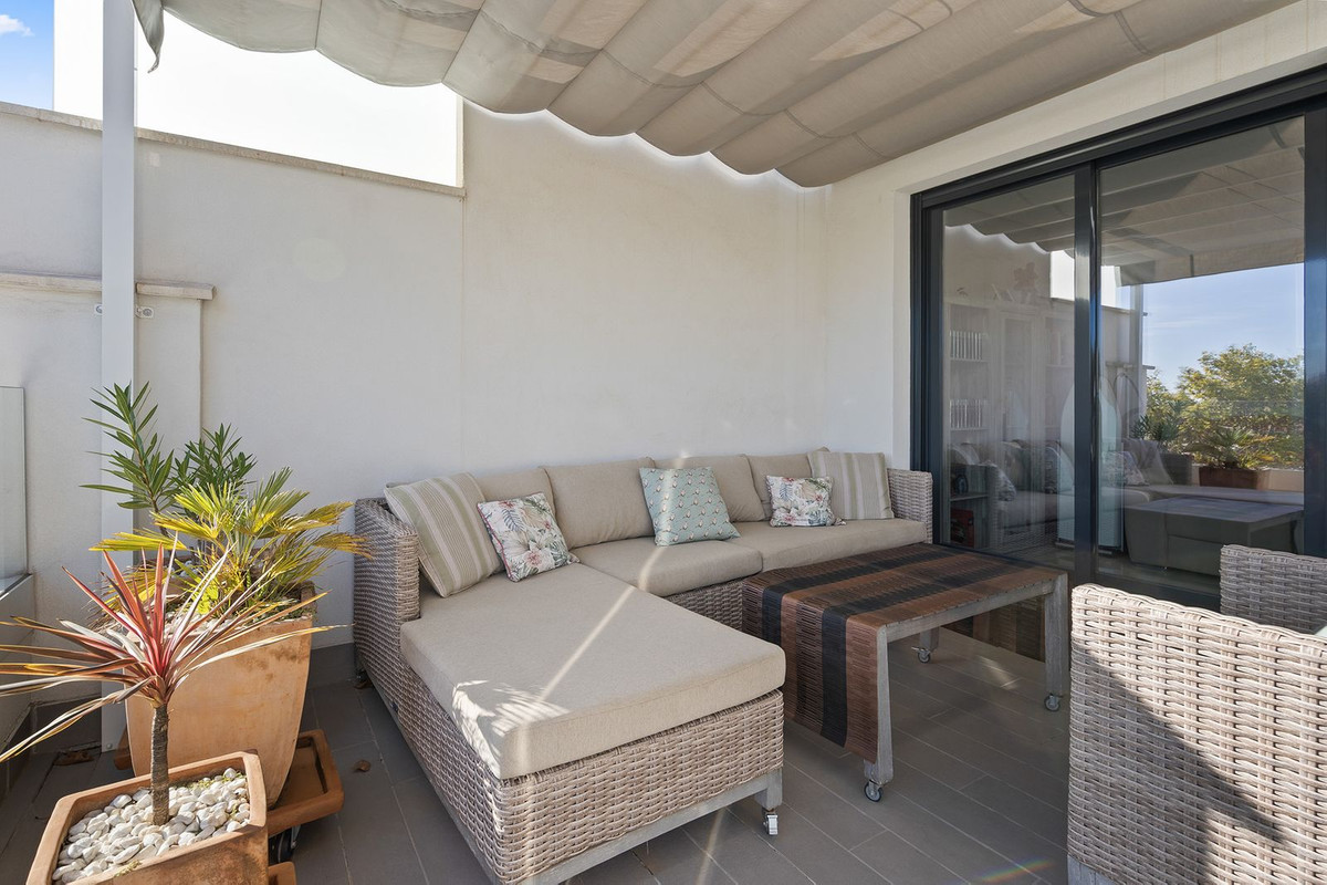 4 Bed Apartment for sale in Marbella Costa Del Sol, Málaga, Spain
