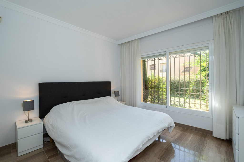 3 Bed Apartment for sale in Elviria Costa Del Sol, Málaga, Spain