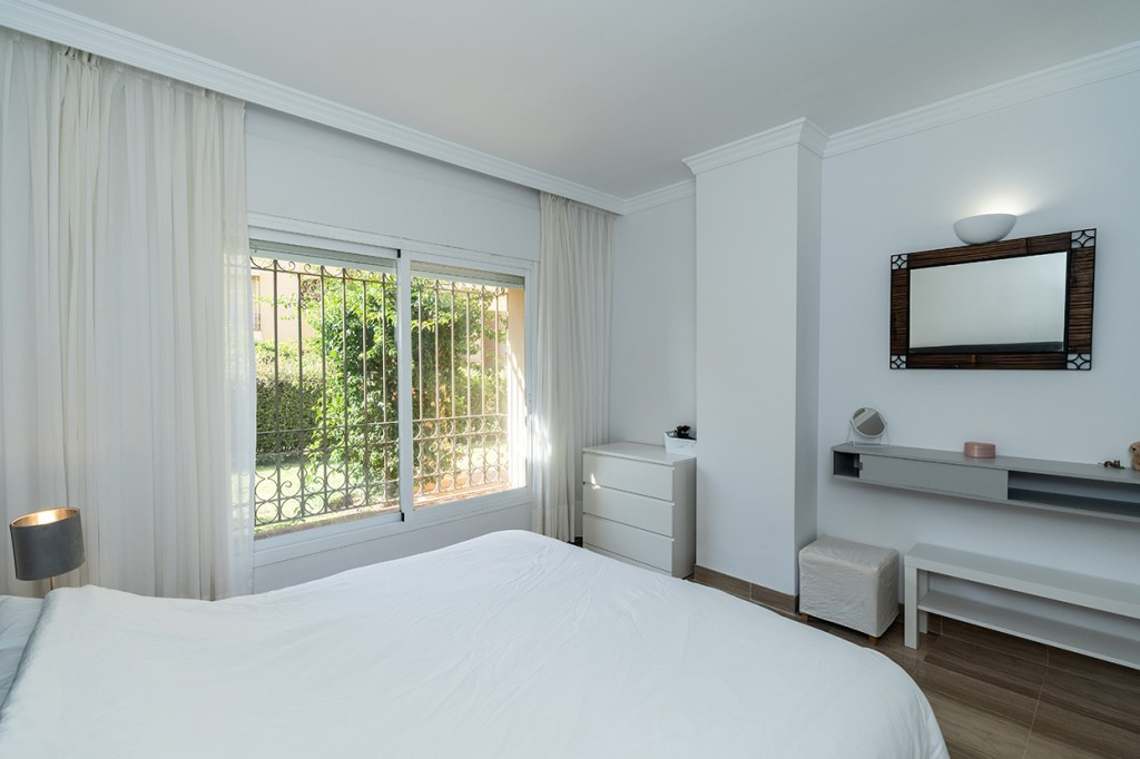 3 Bed Apartment for sale in Elviria Costa Del Sol, Málaga, Spain