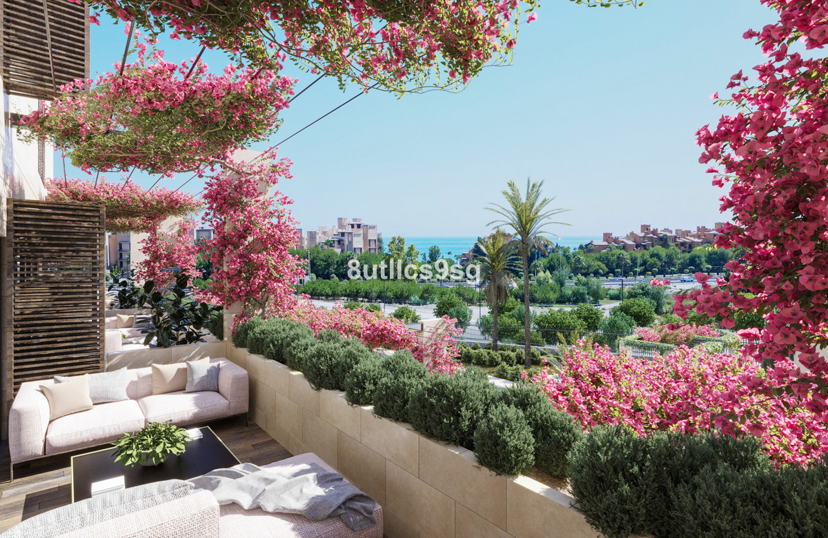 2 Bed Apartment for sale in Estepona Costa Del Sol, Málaga, Spain