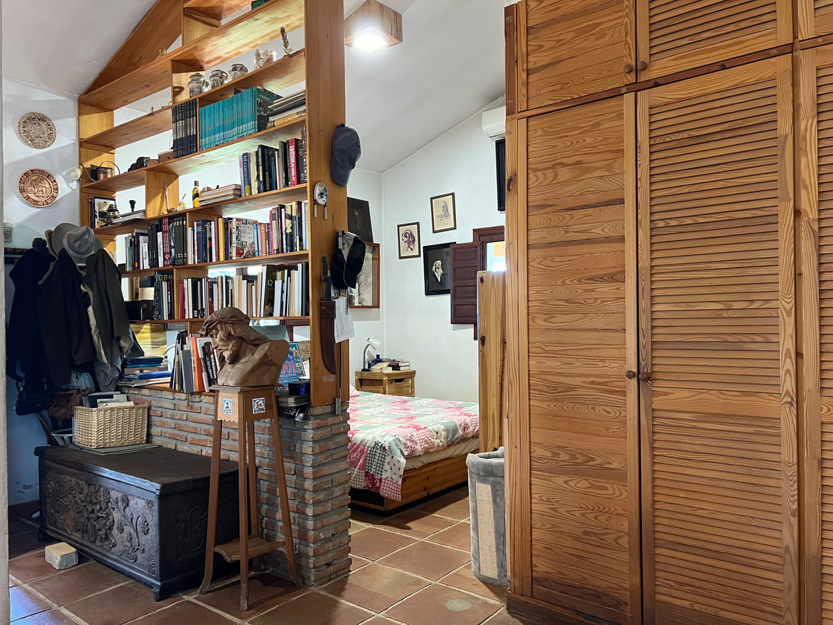 Se vende Villa - Chalet de 3 dormitorios en Costa Del Sol East, Málaga, España