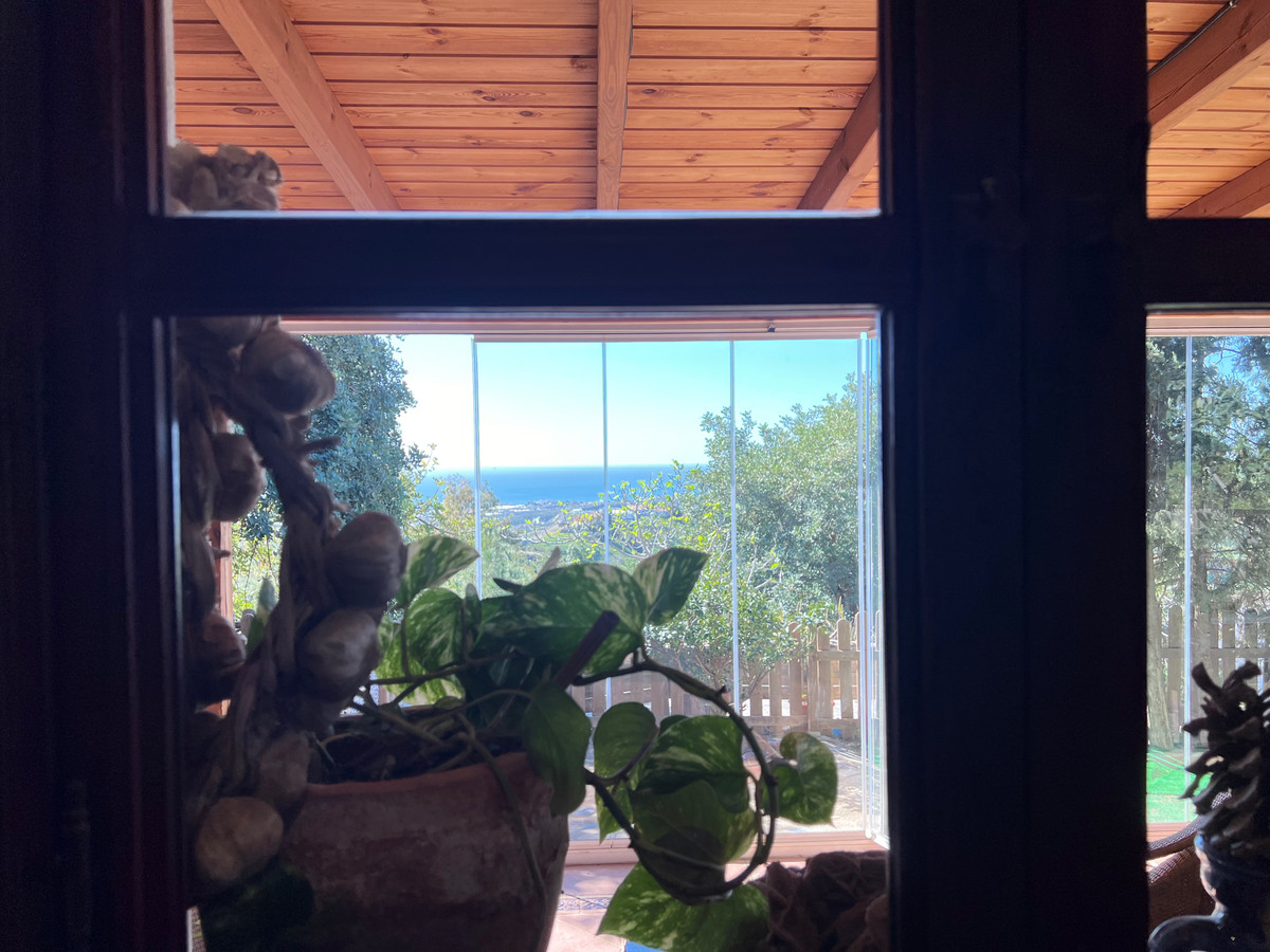 Se vende Villa - Chalet de 3 dormitorios en Costa Del Sol East, Málaga, España