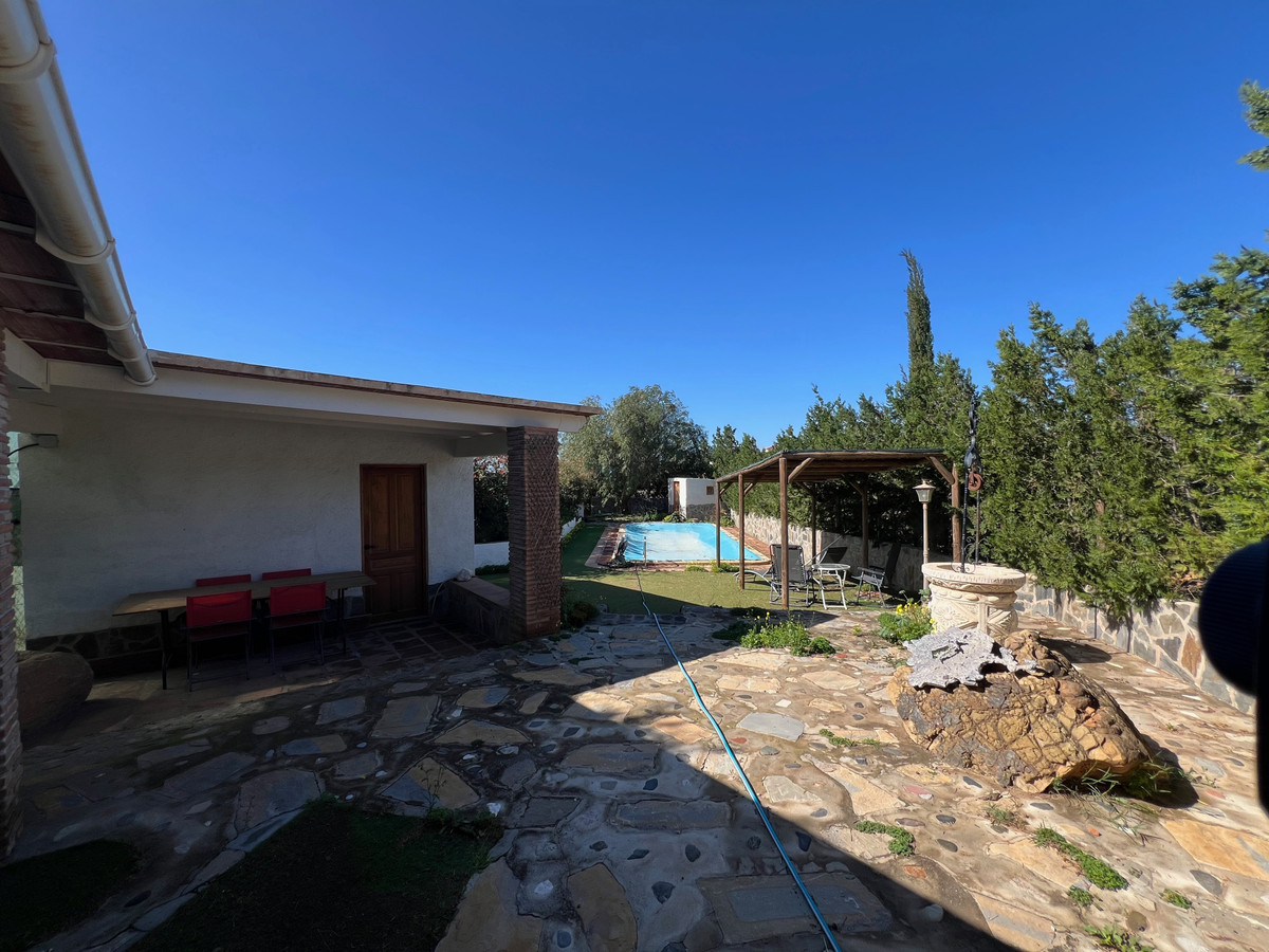 Se vende Villa - Chalet de 3 dormitorios en Costa Del Sol East, Málaga, España