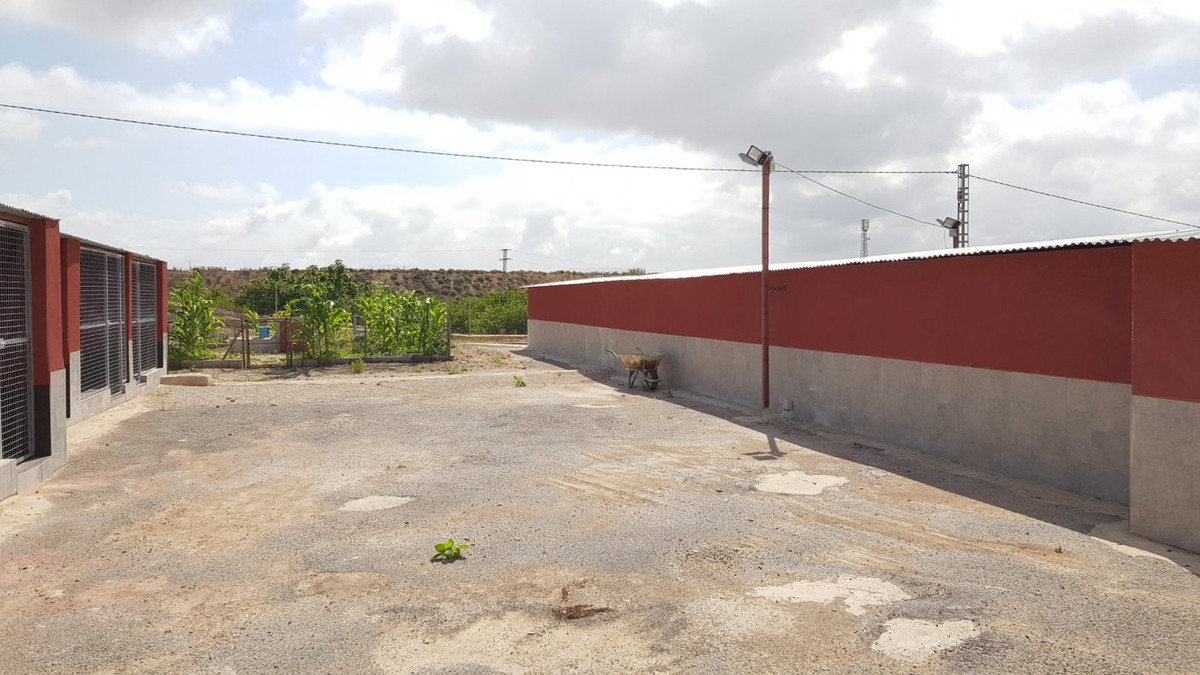 Se vende Finca - Cortijo de 2 dormitorios en Costa Blanca, Alicante, España