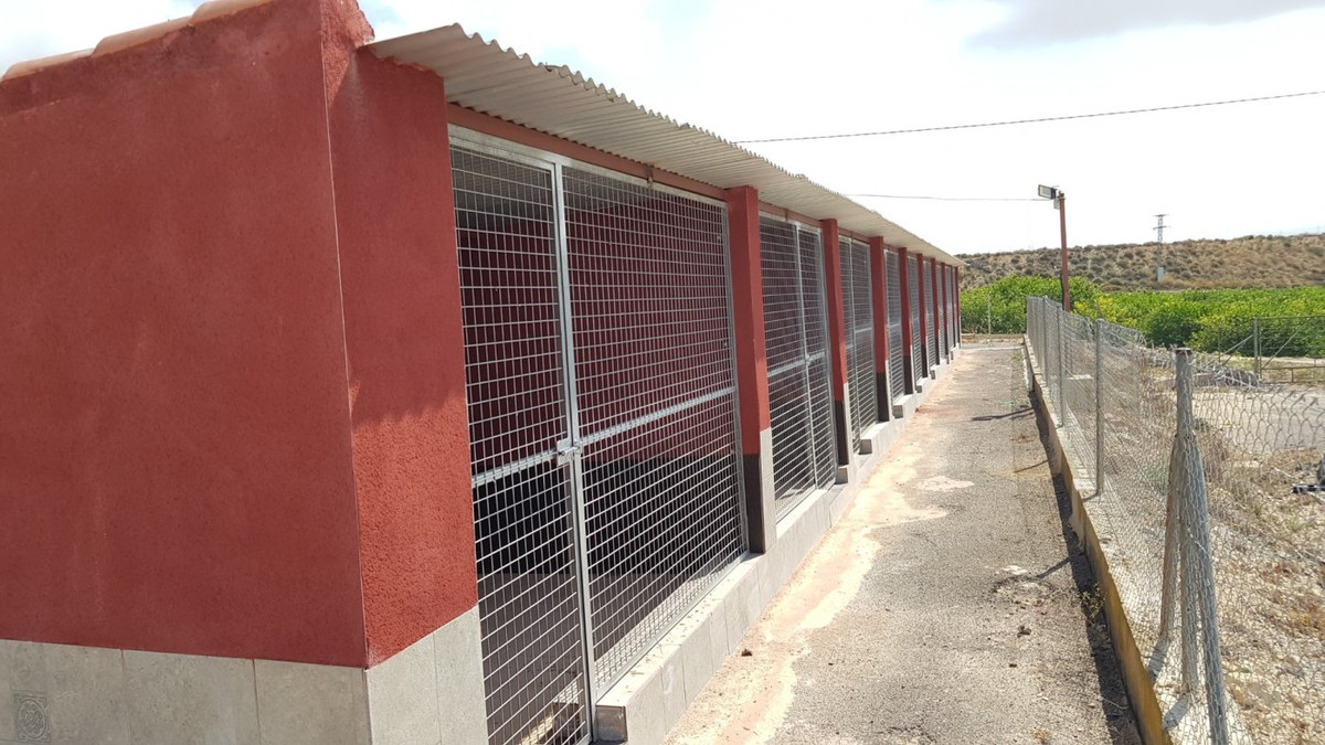 Se vende Finca - Cortijo de 2 dormitorios en Costa Blanca, Alicante, España