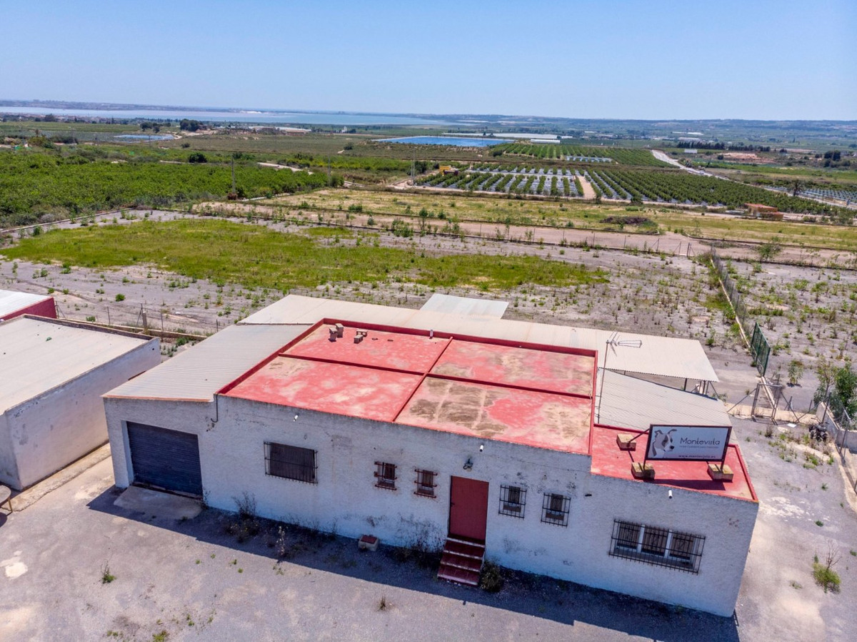Se vende Finca - Cortijo de 2 dormitorios en Costa Blanca, Alicante, España