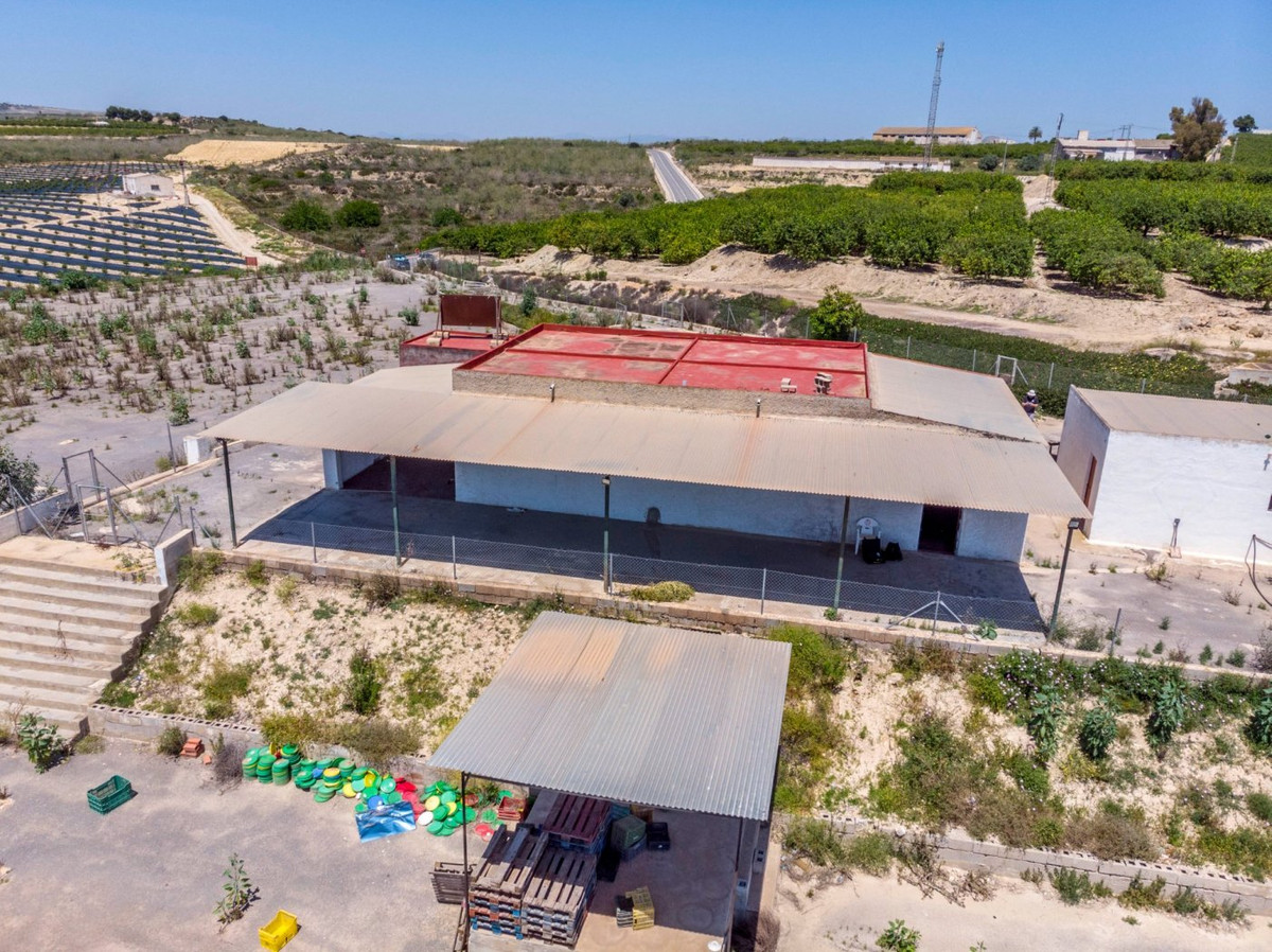 Se vende Finca - Cortijo de 2 dormitorios en Costa Blanca, Alicante, España