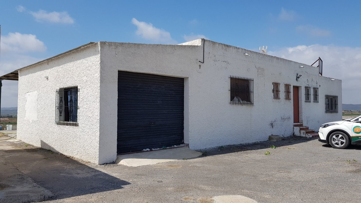 Se vende Finca - Cortijo de 2 dormitorios en Costa Blanca, Alicante, España