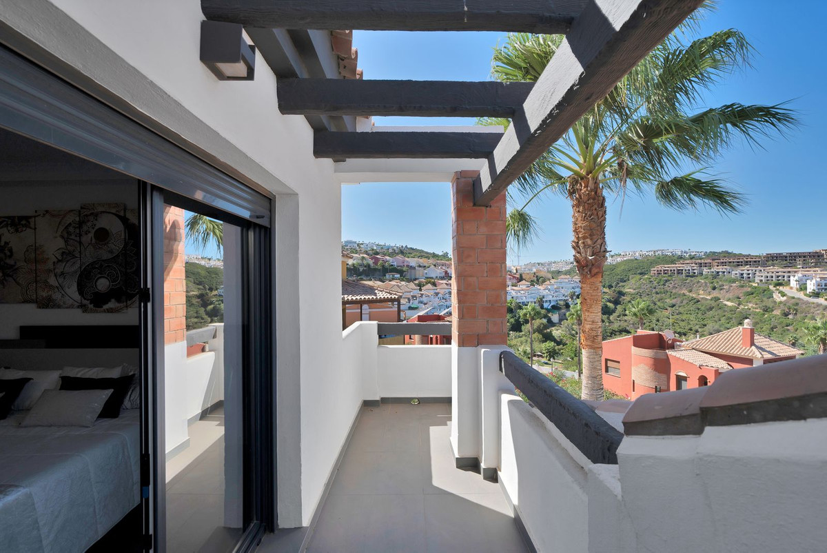 Se vende Villa - Chalet de 4 dormitorios en Costa Del Sol, Cadiz, España