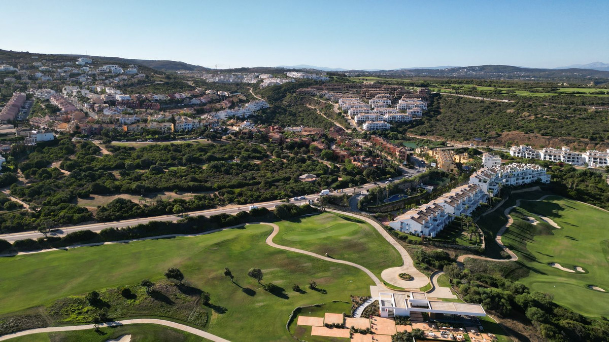 Se vende Villa - Chalet de 4 dormitorios en Costa Del Sol, Cadiz, España