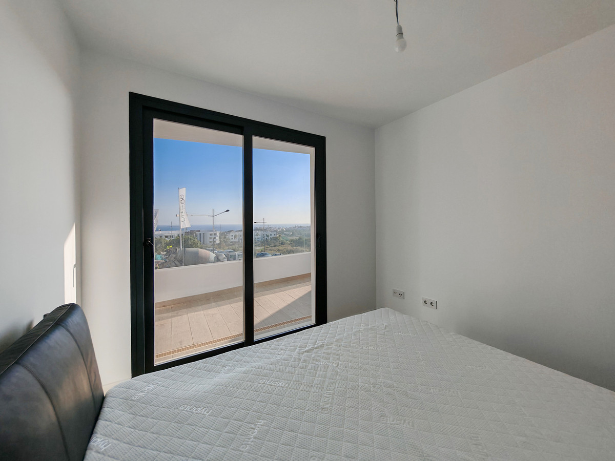 2 Bed Apartment for sale in Estepona Costa Del Sol, Málaga, Spain