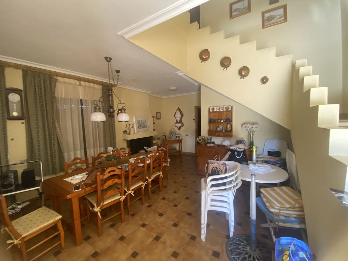 Se vende Adosada de 5 dormitorios en Costa Calida, Murcia, España