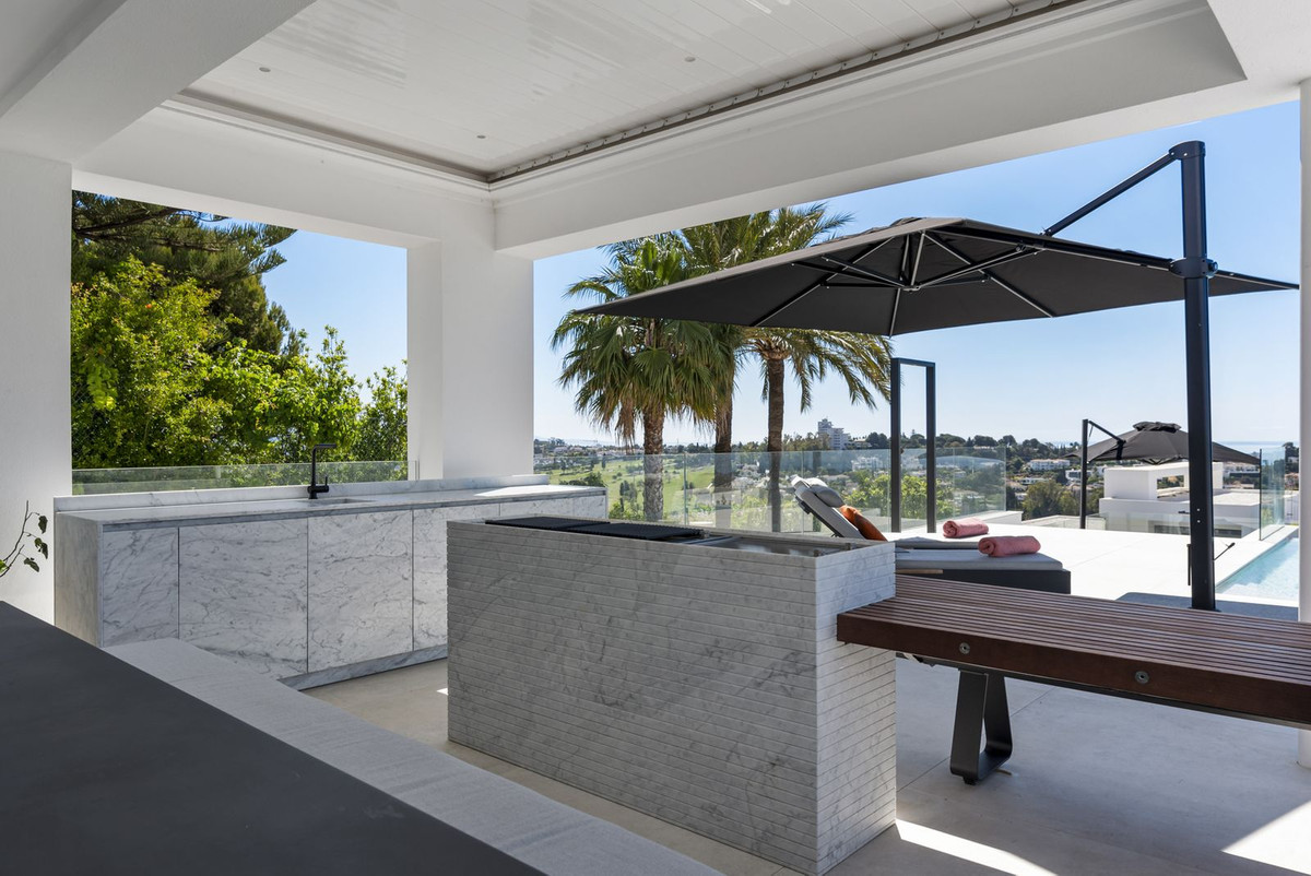 Se vende Villa - Chalet de 6 dormitorios en Costa Del Sol, Málaga, España