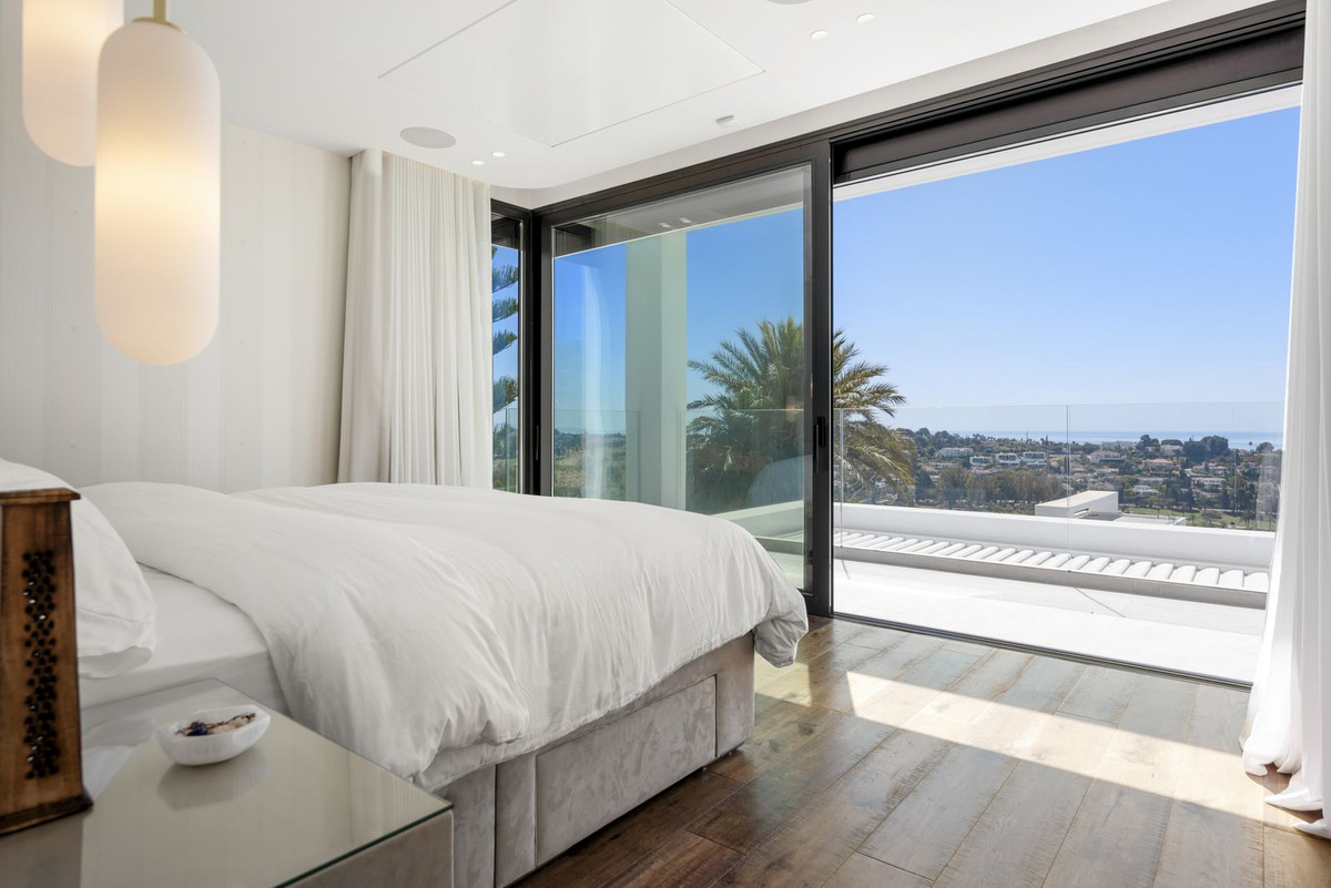 Se vende Villa - Chalet de 6 dormitorios en Costa Del Sol, Málaga, España