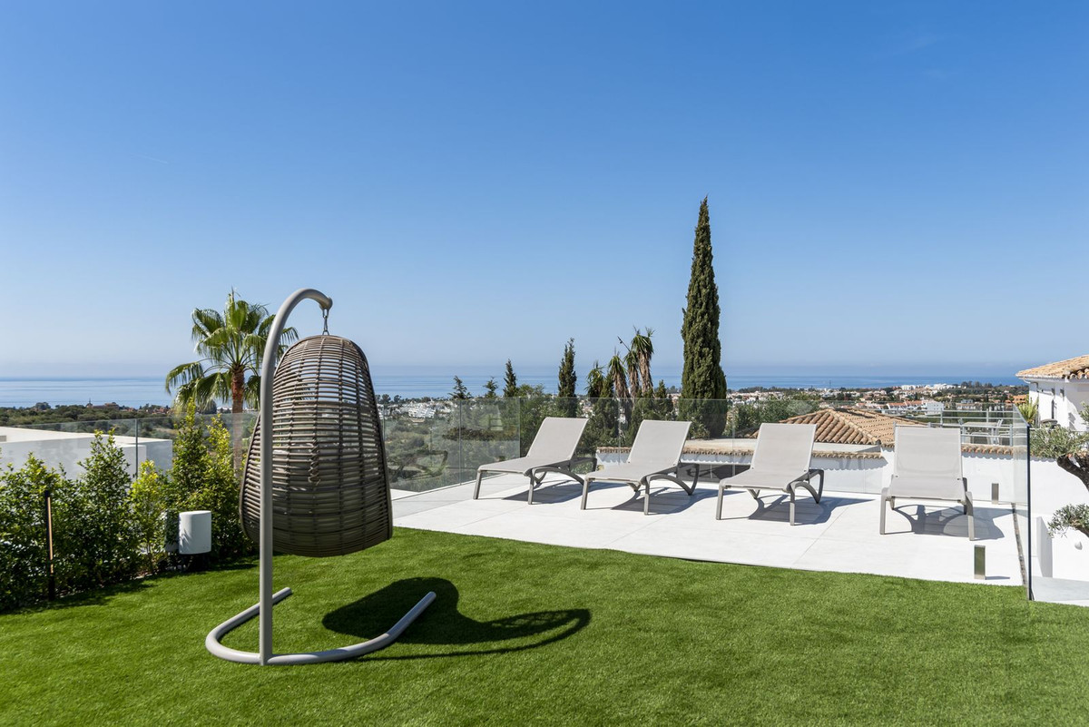 Se vende Villa - Chalet de 6 dormitorios en Costa Del Sol, Málaga, España