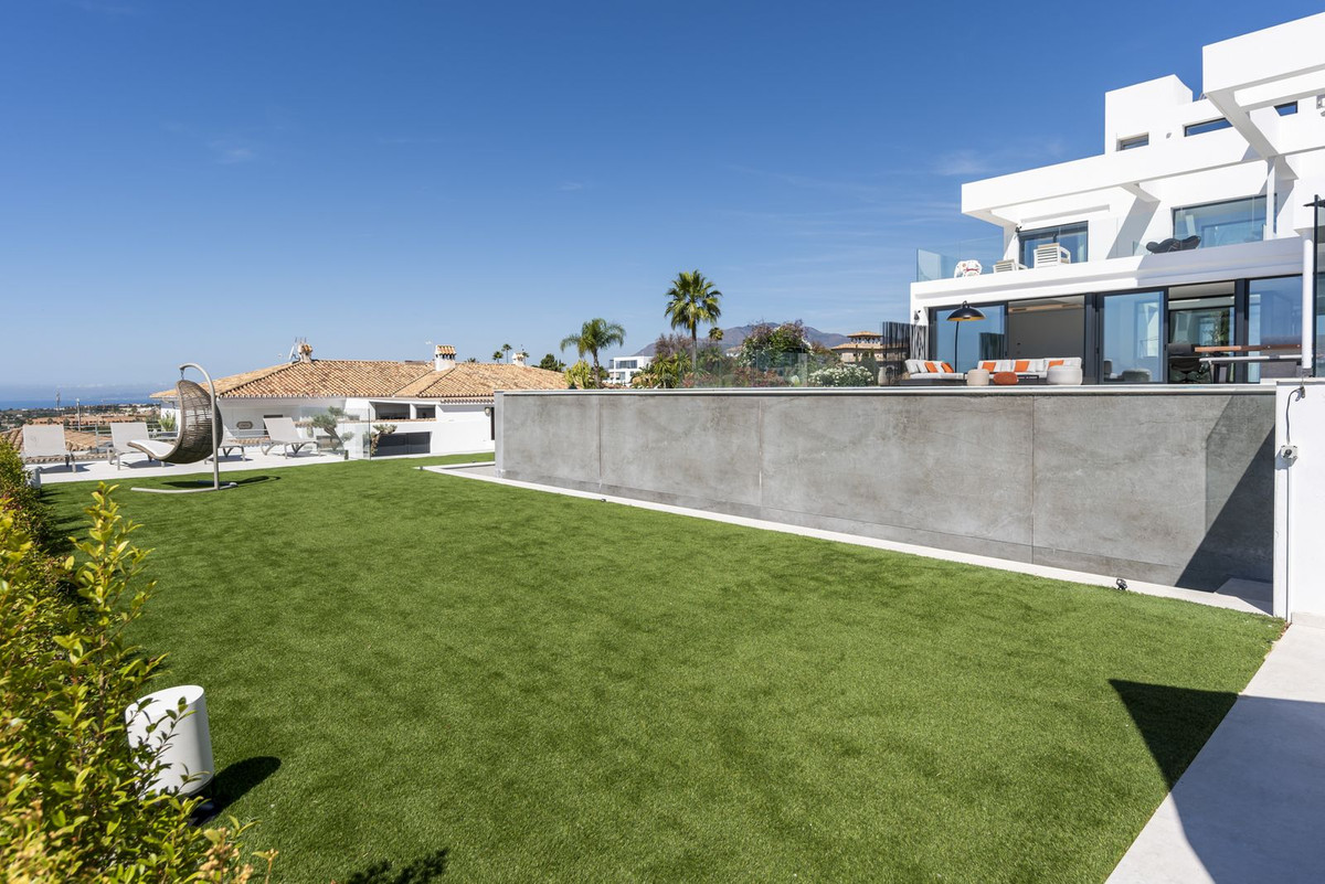 Se vende Villa - Chalet de 6 dormitorios en Costa Del Sol, Málaga, España