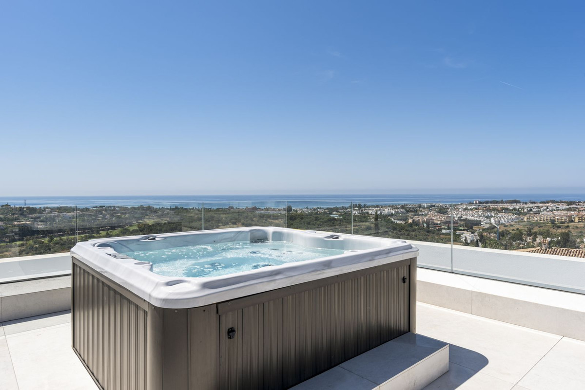 Se vende Villa - Chalet de 6 dormitorios en Costa Del Sol, Málaga, España