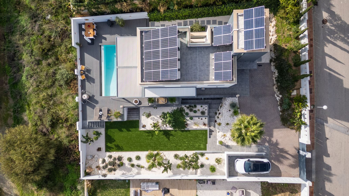Se vende Villa - Chalet de 3 dormitorios en Costa Del Sol, Málaga, España