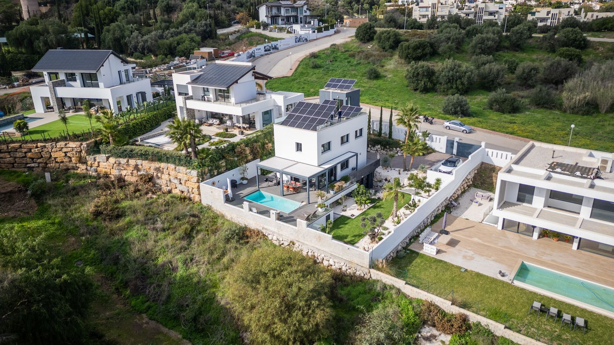 Se vende Villa - Chalet de 3 dormitorios en Costa Del Sol, Málaga, España