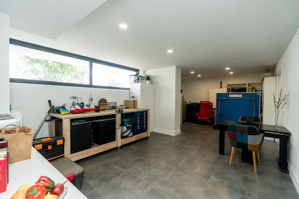 Se vende Villa - Chalet de 3 dormitorios en Costa Del Sol, Málaga, España
