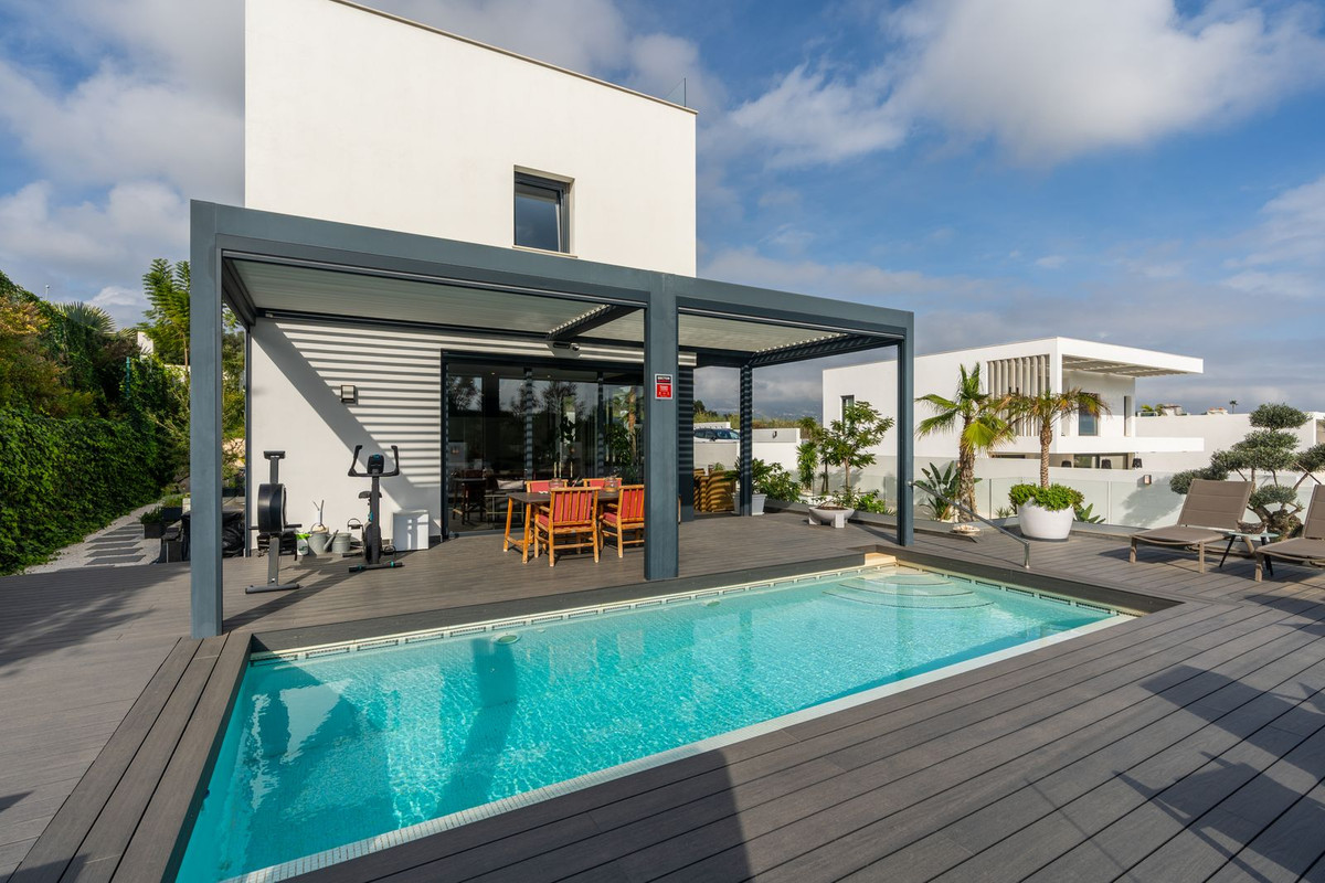 Se vende Villa - Chalet de 3 dormitorios en Costa Del Sol, Málaga, España