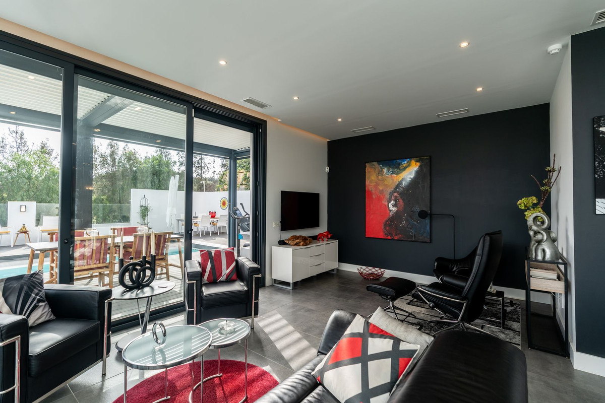 Se vende Villa - Chalet de 3 dormitorios en Costa Del Sol, Málaga, España