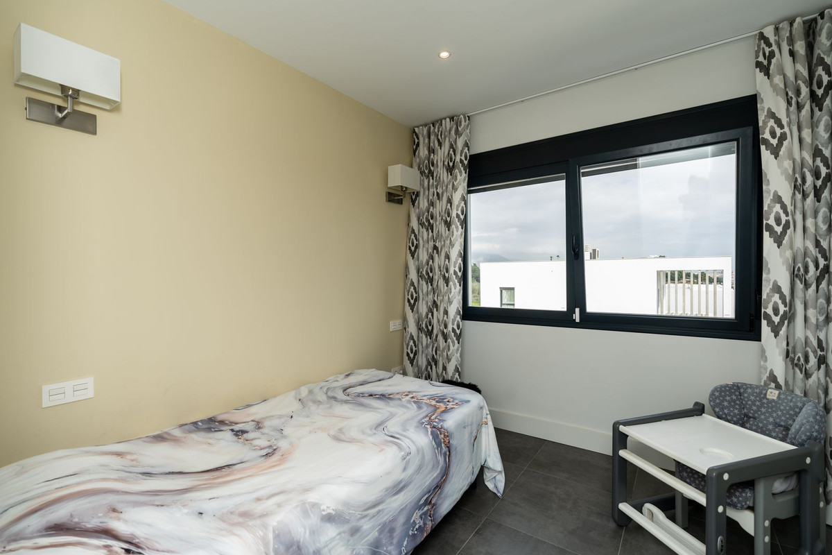 Se vende Villa - Chalet de 3 dormitorios en Costa Del Sol, Málaga, España